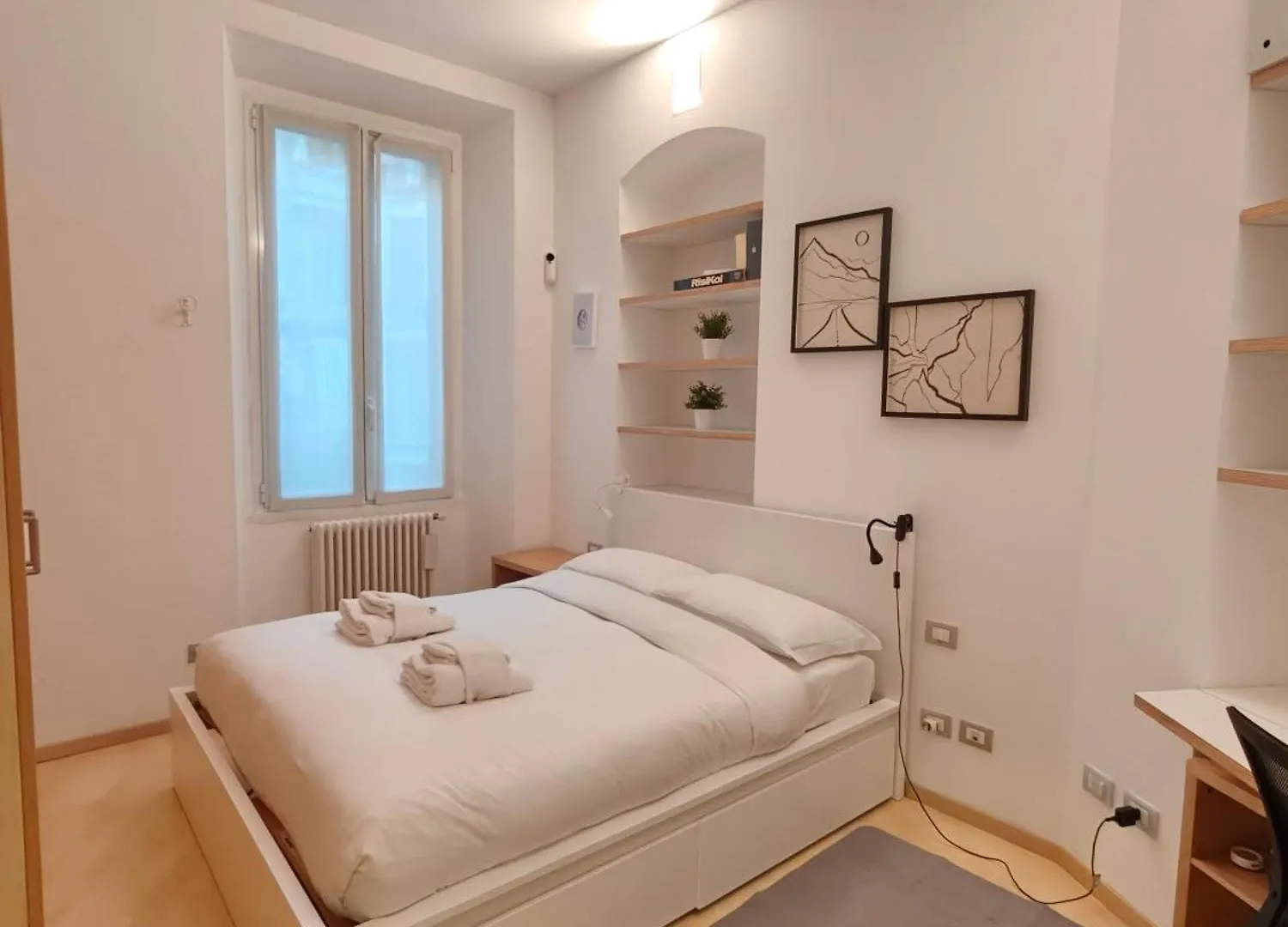 Milano Center Apartment In Shopping And Living Area With Ac, Wifi, Steps From M1 And Airport And Fiera Milano Link  Milan
